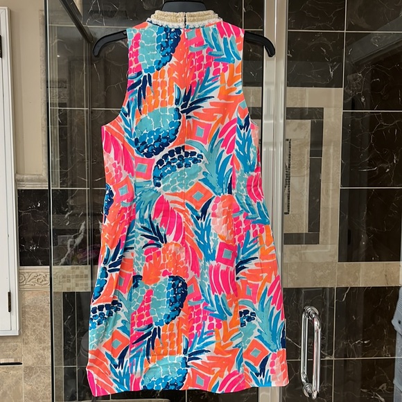 Lilly Pulitzer dress, size 8, like new condition, worn once. - Picture 5 of 7